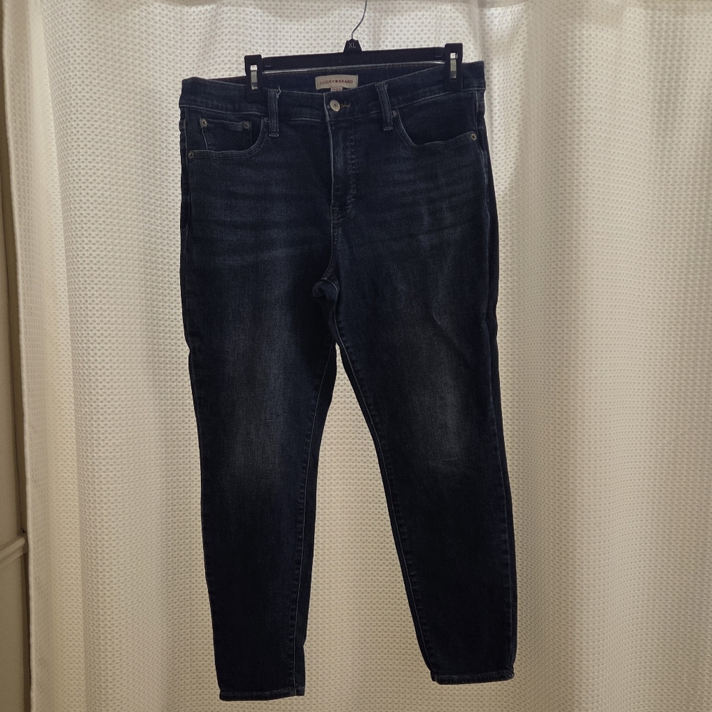 Lucky Brand Dark Wash Ankle Jeans